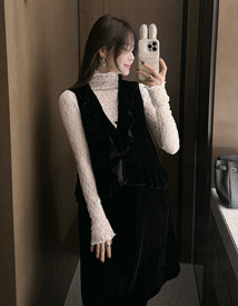 Becky flower polar tee