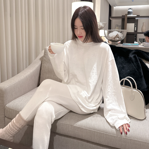 Lever cotton round tee