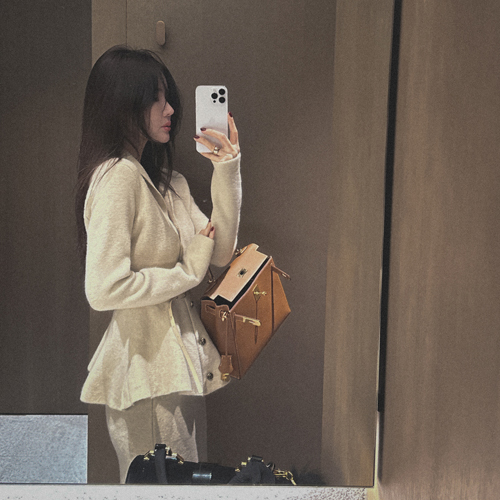 Velop knit skirt set