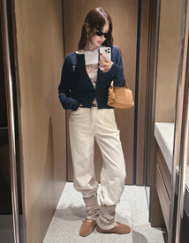 Baul corduroy pants
