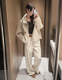 Column string wool hood zip-up