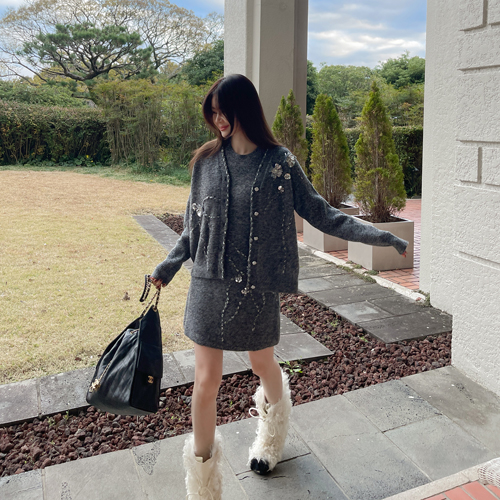 Beads flower wool cardigan