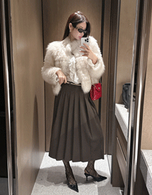 Core pleats maxi skirt