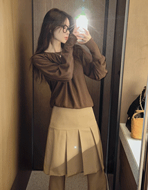 Vanilla neck shirring tee