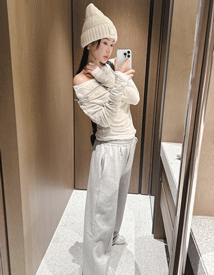 Blending boat-neck tencel tee