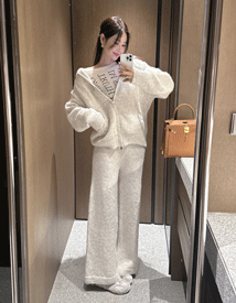 Written knit hood set