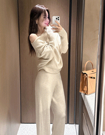 Cartoon off knit set