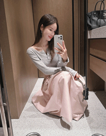 Pin henly neck wool tee