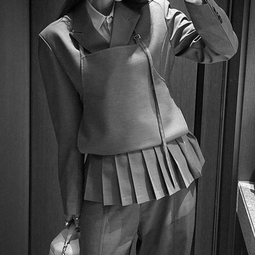 Friends apron bustier