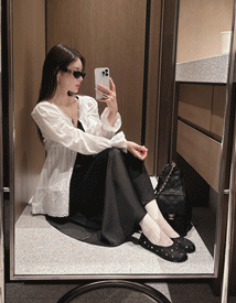 Riff shirring blouse