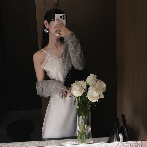 Hola unbal lace satin dress