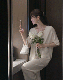 Balue V-neck knit set