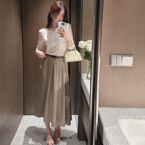 Brawny belt pleats long skirt
