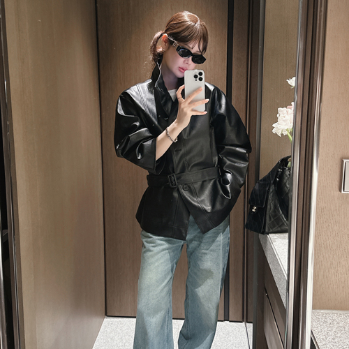 Leather high-neck half coat