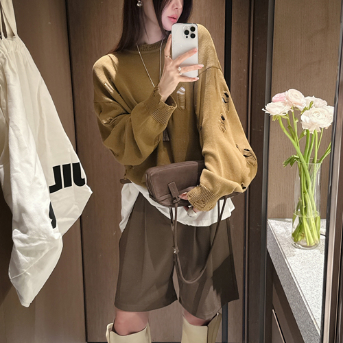 Mix damage round knit