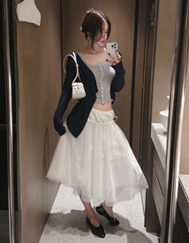 Sandy sha player skirt