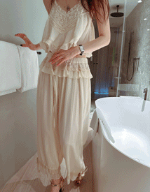 Modi tencel pleats pants