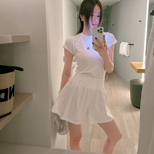 Butty banding short pants