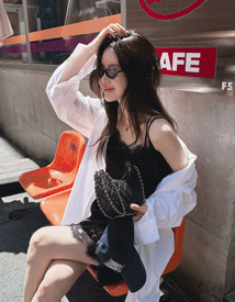 Vent double collar over shirt