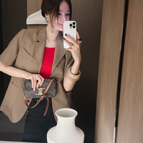 Kynda short-sleeved jacket