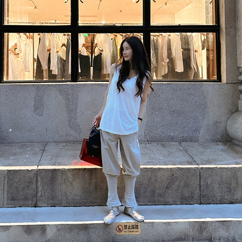 Curved balloon jersey pants