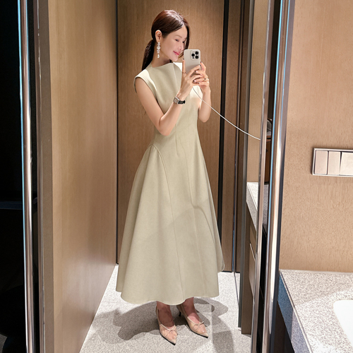 Nana player dress