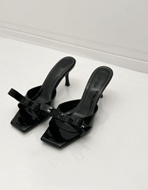 Big ribbon square sandal ♩