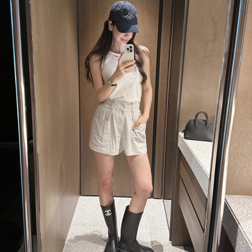 Regular damage sleeveless