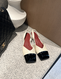Twotone square flat ♩