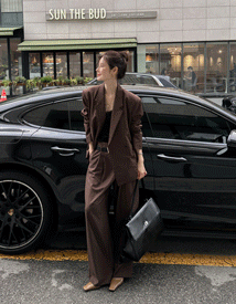 Cali pin-tuck wide slacks