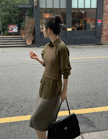 Delia sleeveless shirt set
