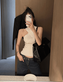 Cross knit sleeveless