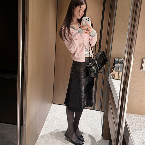 Teeny glow banding skirt