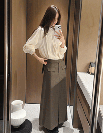 Sofa inverted pleats skirt