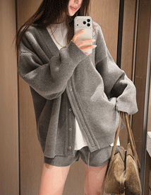 Corin wool half pants