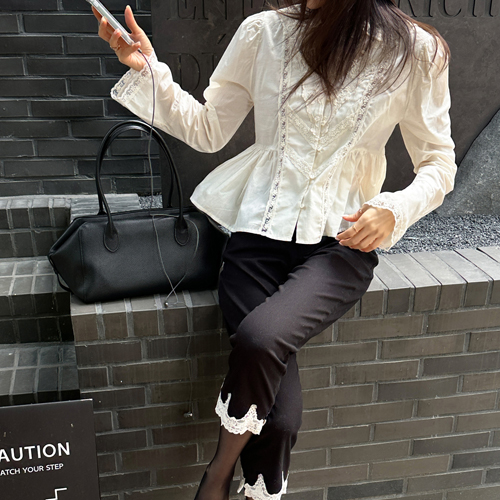 Hatto floral mesh blouse