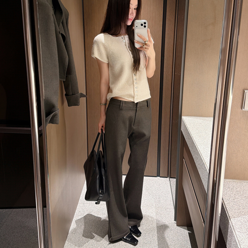 Hote button slit pants