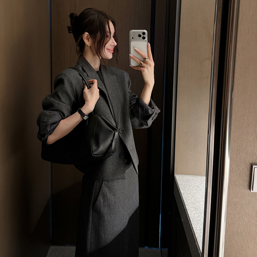 Rosie wool crop jacket