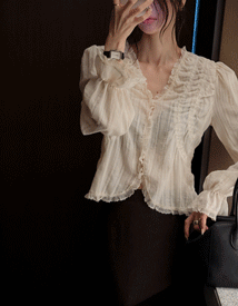 Rohren shirring blouse