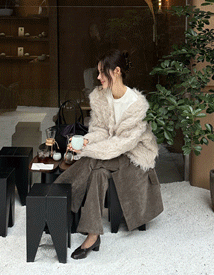 Grain hairy cardigan